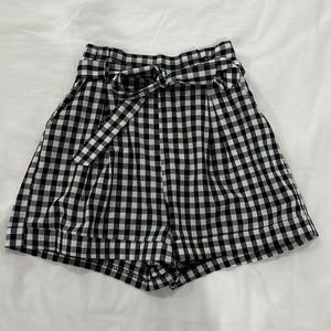 Dressy Gingham Shorts | Size S | Do + Be